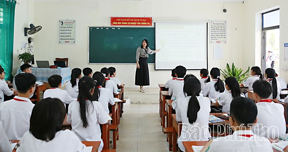 Người “truyền lửa” đam mê môn Lịch sử
