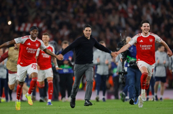 Arsenal thắng nhiều hơn số trận Man Utd thi đấu cả mùa