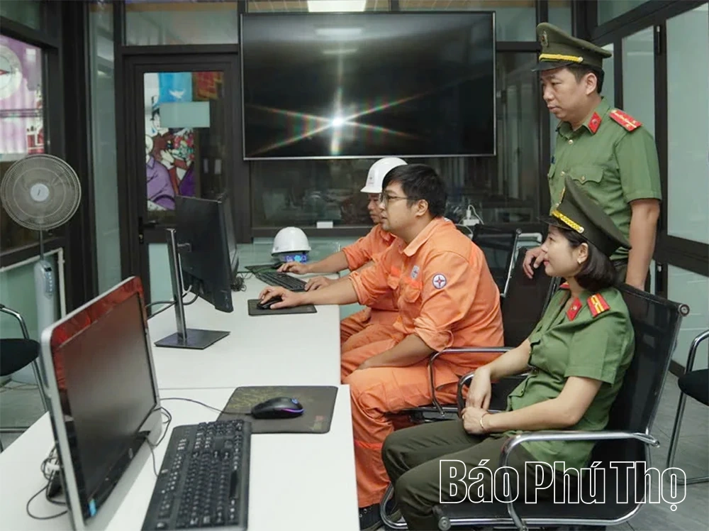 Kỳ III: “Pháo đài” bảo đảm an ninh, trật tự từ cơ quan, doanh nghiệp