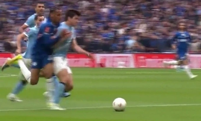 Man City thắng Chelsea, đoạt Cup FA