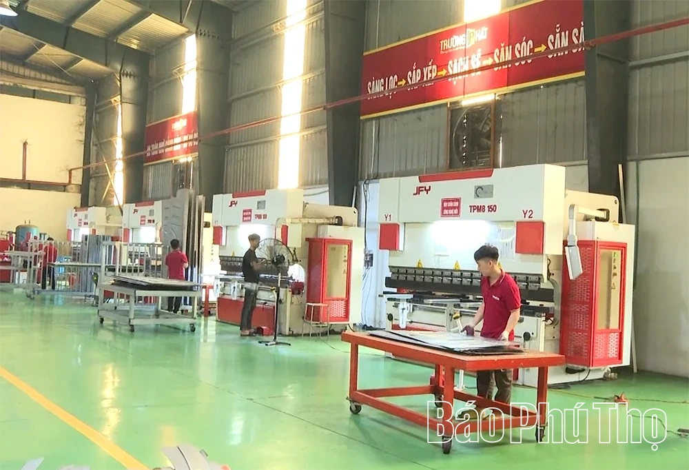 Giá vật tư tăng cao - doanh nghiệp vượt khó để ổn định sản xuất
