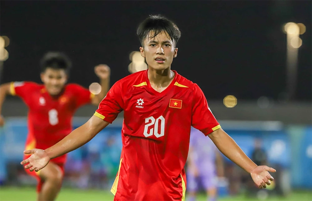 U17 Việt Nam tung chiêu quyết định thắng UAE đi World Cup