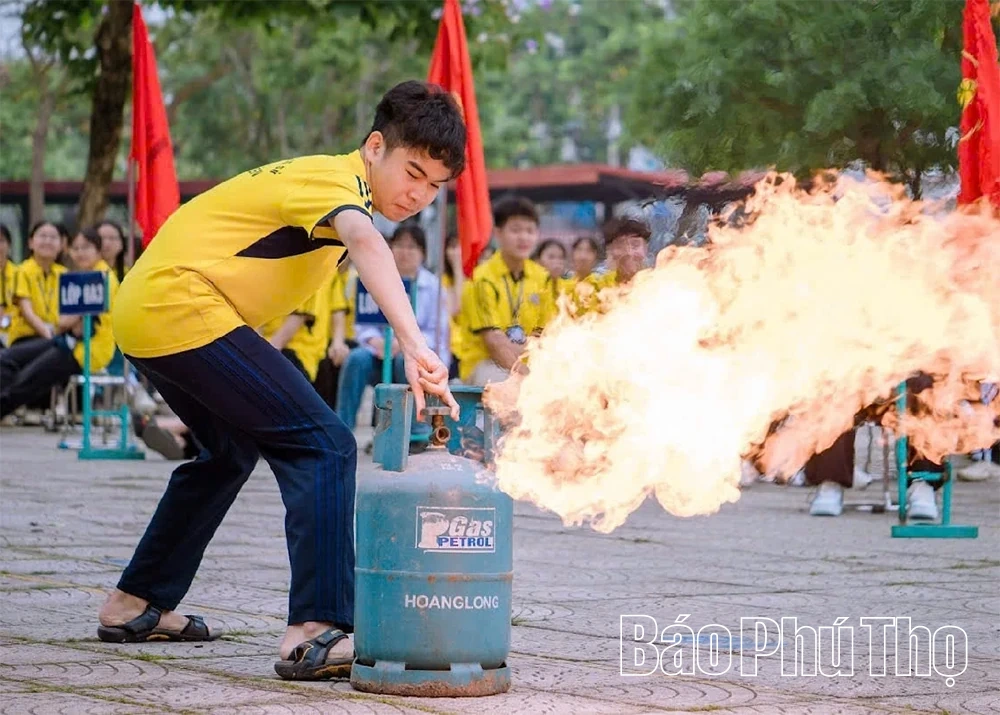 Trang bị kỹ năng an toàn cho học sinh