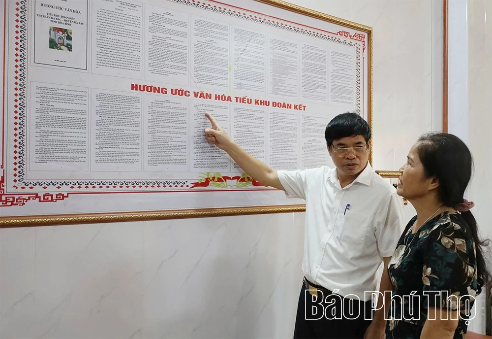 Bí thư chi bộ gắn bó với dân, tận tâm với việc chung