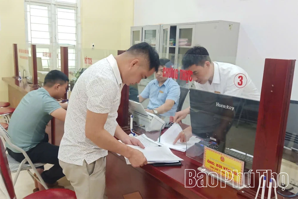 Đẩy mạnh cải cách hành chính vì sự hài lòng của người dân