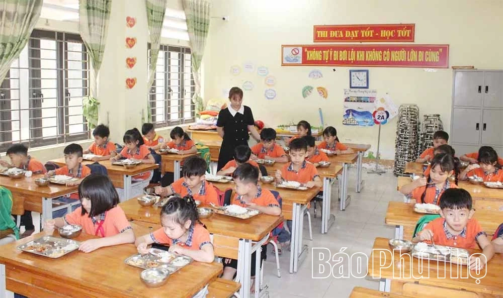 Liên Hòa siết chặt quản lý an toàn thực phẩm tại các bếp ăn tập thể
