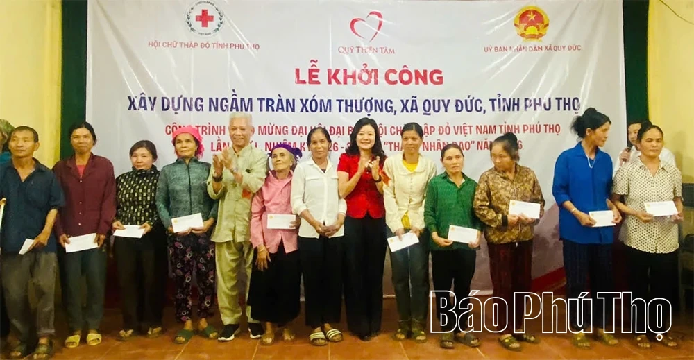 Khởi công xây dựng ngầm tràn xóm Thượng, xã Quy Đức