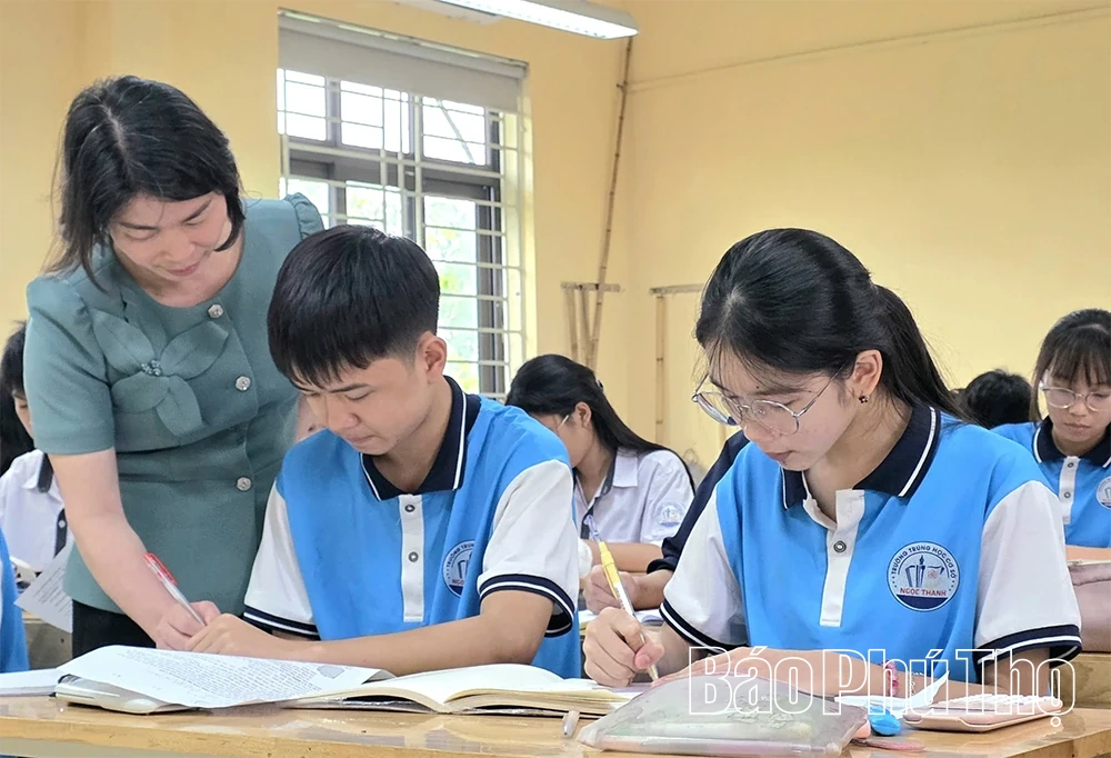 Từ giảng đường đến tình yêu Tổ quốc