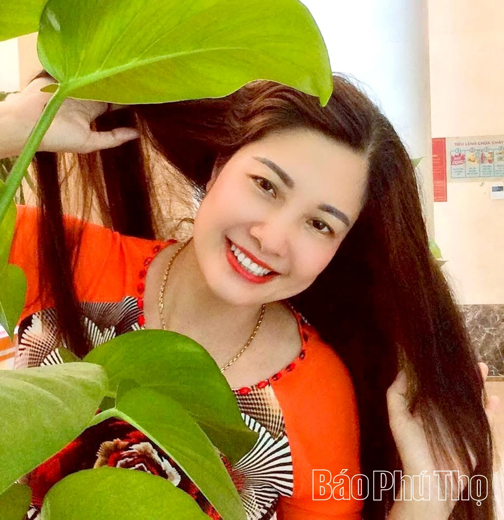 Người giữ hồn thơ, thắp lửa chèo