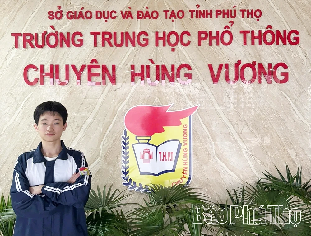 Học sinh Trường THPT chuyên Hùng Vương đoạt Huy chương Bạc Olympic Vật lí châu Á