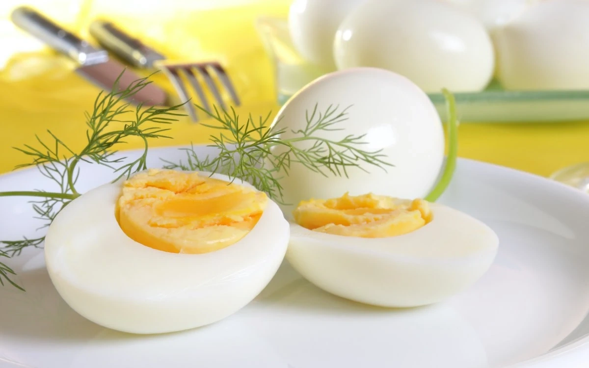 Mỗi sáng ăn một quả trứng gà có tác dụng gì?