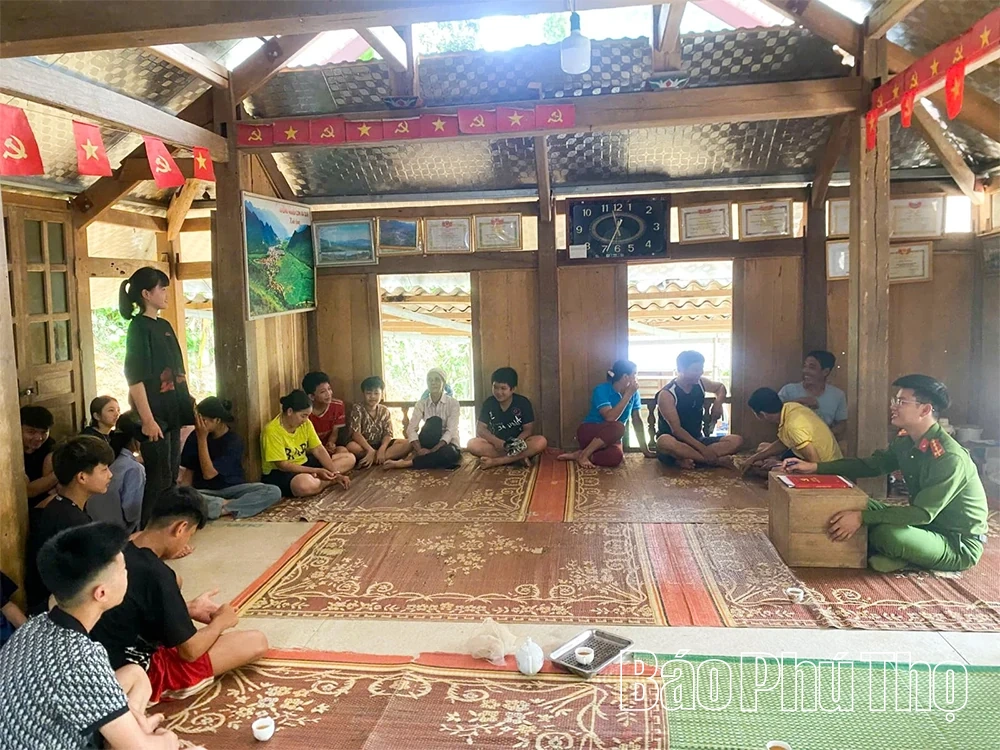 Chủ động phòng ngừa tội phạm từ cơ sở, giữ bình yên cho những bản làng
