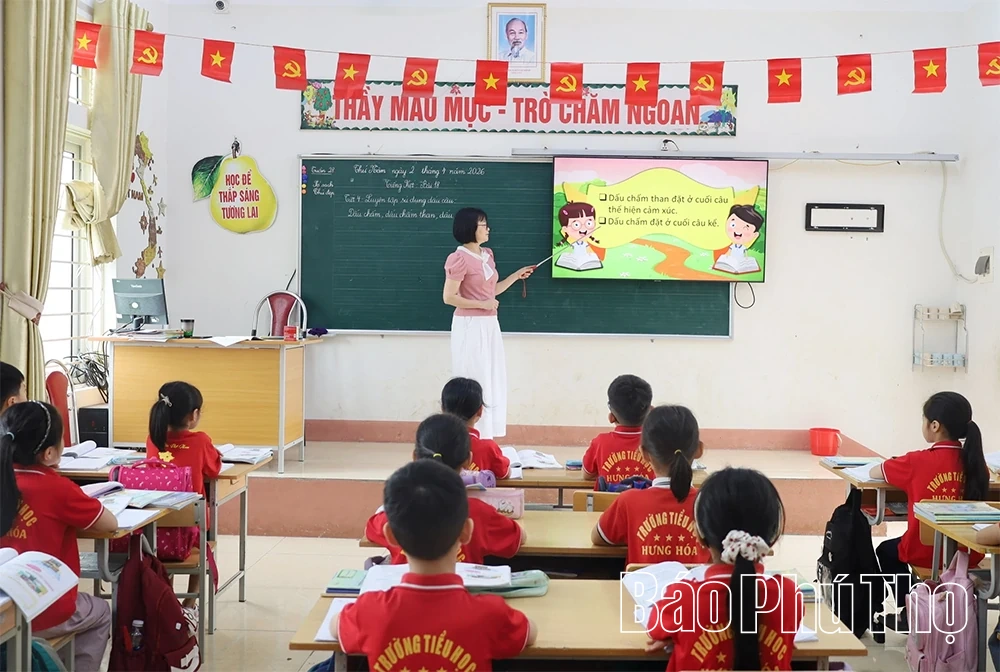 Kỳ 3: Xây dựng thế trận lòng dân trên không gian mạng