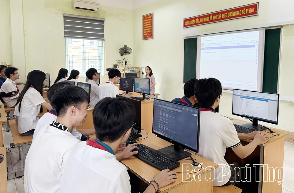 Tuyển sinh số - bước chuyển mạnh trong giáo dục hiện đại