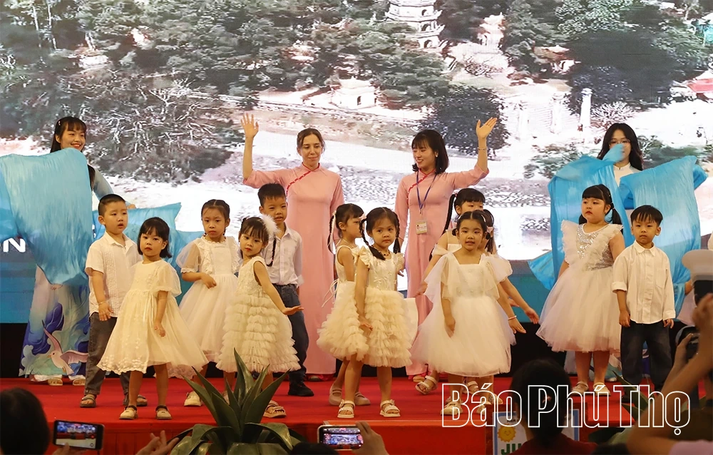Cơ sở giáo dục mầm non Độc lập Kids Garden tổng kết năm học và vui Tết Thiếu nhi