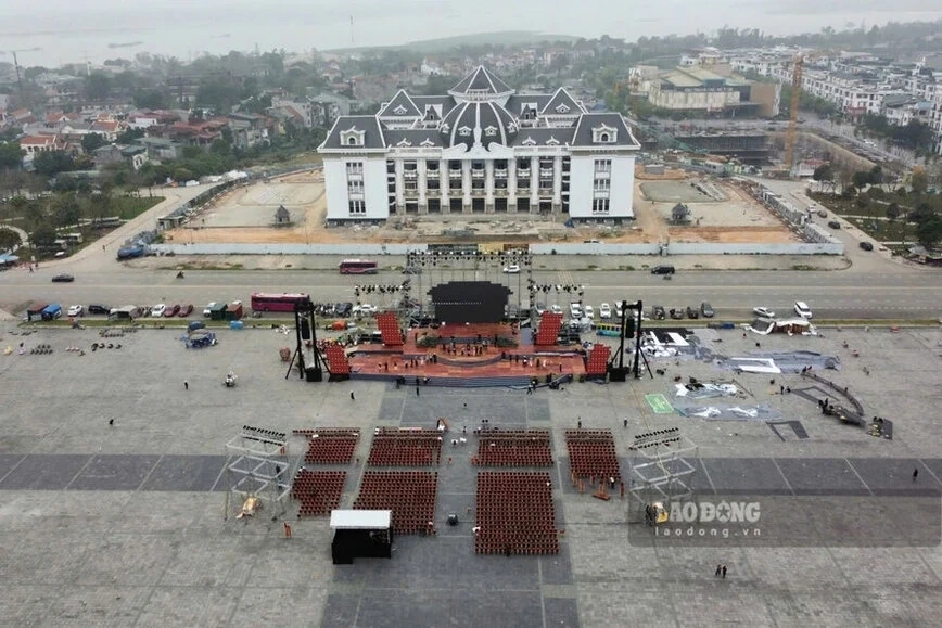 Viet Tri Ward Deploys an 85-Billion-VND Project to Give a Facelift to Hung Vuong Square