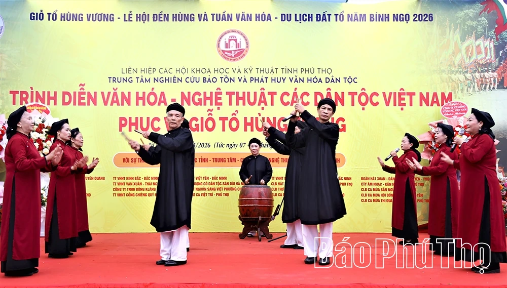 Khơi dậy nguồn lực văn hóa, xây dựng con người Đất Tổ trong giai đoạn mới