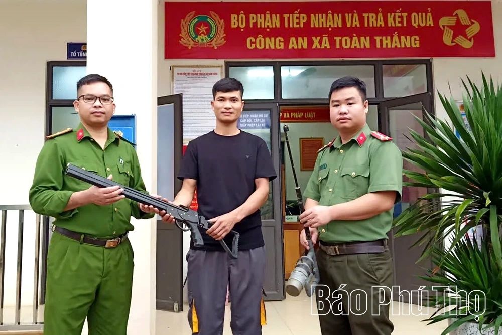 Hiệu quả mô hình đội tuyên truyền pháp luật giữ bình yên cơ sở