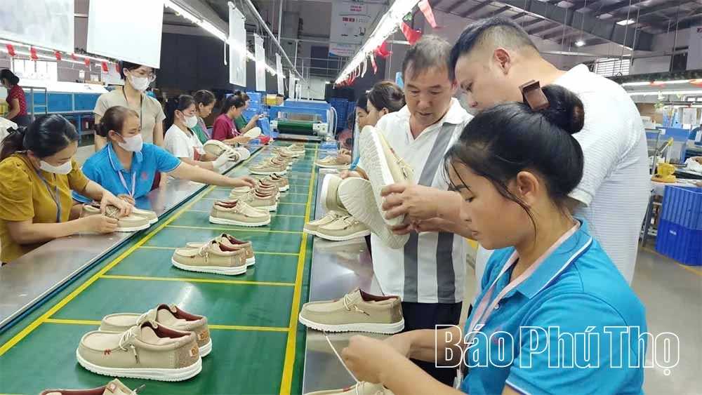 Đồng thuận đưa nghị quyết vào cuộc sống