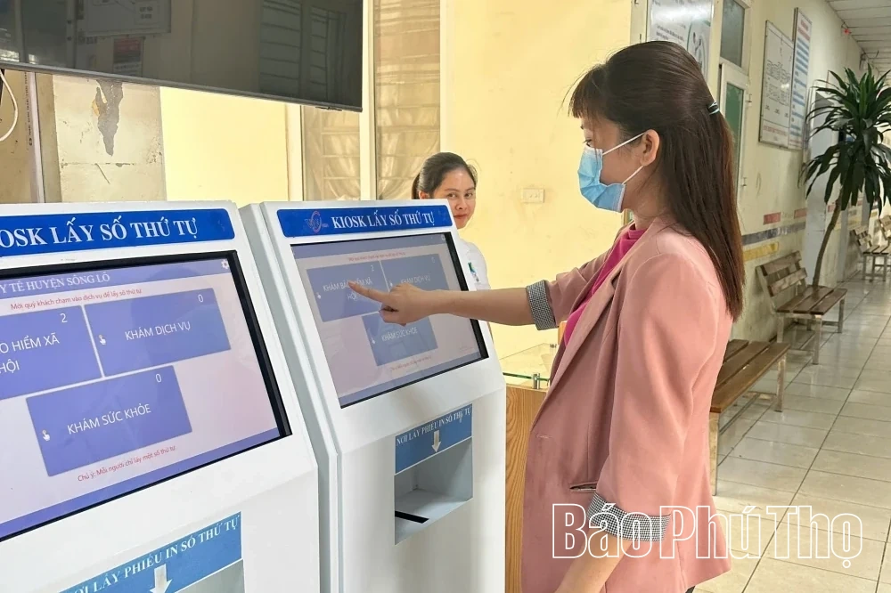 Tích cực ứng dụng công nghệ, nâng cao chất lượng khám chữa bệnh