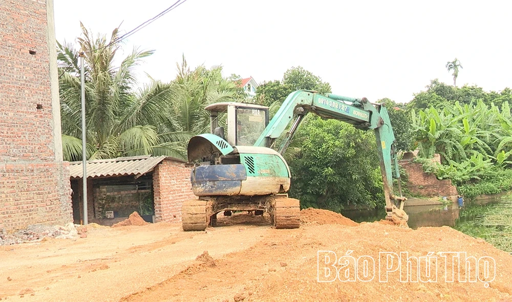Siết chặt công tác quản lý đất đai