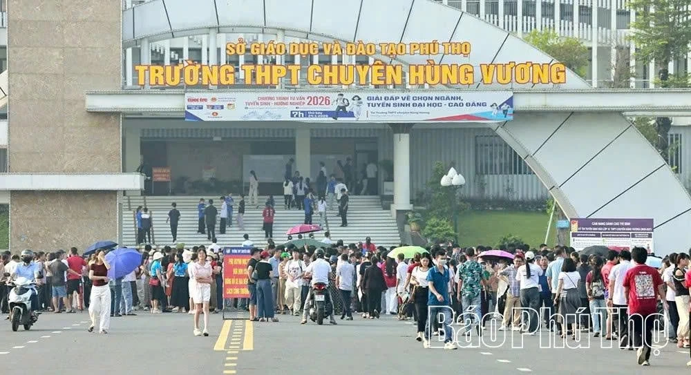 Cùng sĩ tử vượt “vũ môn”