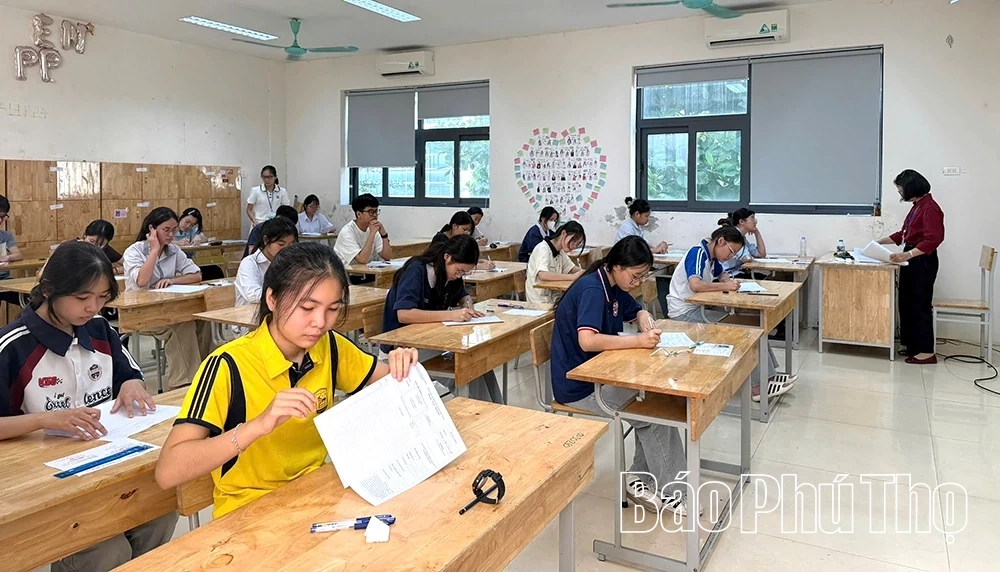 Kỳ thi tuyển sinh vào THPT Chuyên Vĩnh Phúc diễn ra nghiêm túc, an toàn, đúng quy chế