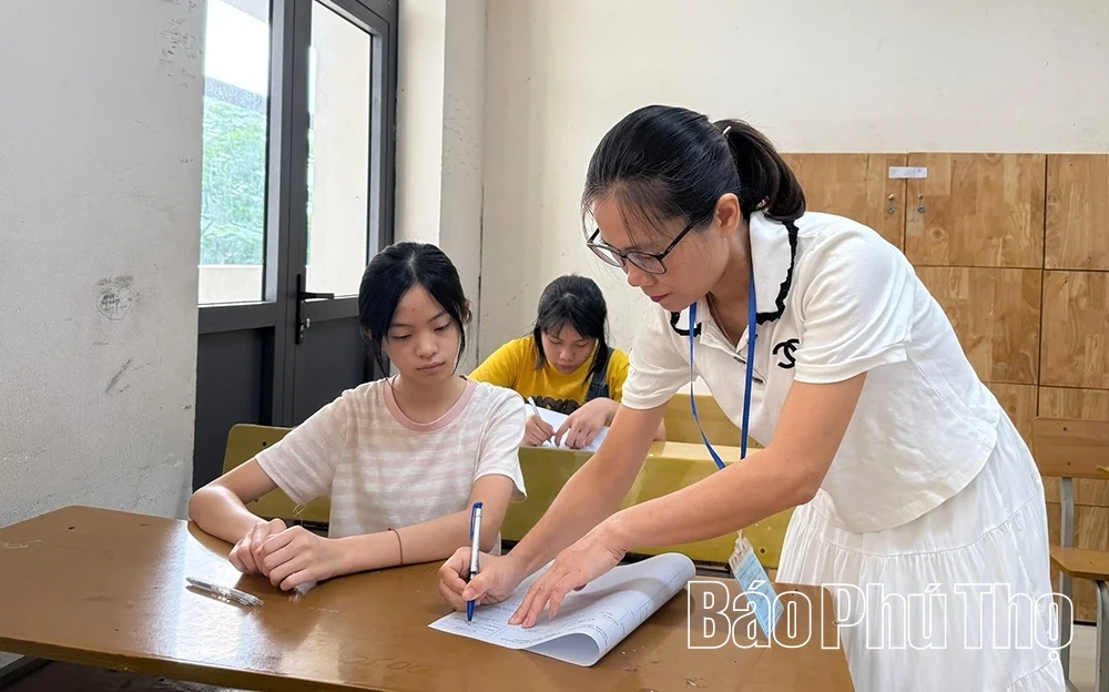 Kỳ thi tuyển sinh vào THPT Chuyên Vĩnh Phúc diễn ra nghiêm túc, an toàn, đúng quy chế
