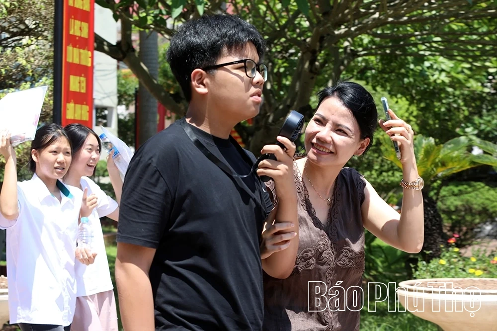 Hội đồng coi thi THPT Chuyên Hoàng Văn Thụ: Nghiêm túc, an toàn, hướng tới tuyển chọn học sinh xuất sắc