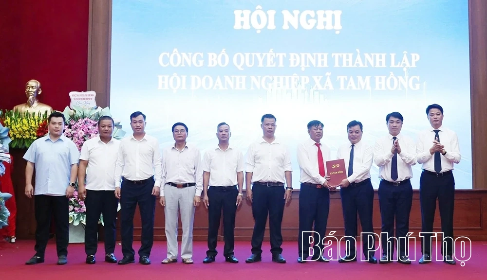 Công bố quyết định thành lập Hội Doanh nghiệp xã Tam Hồng