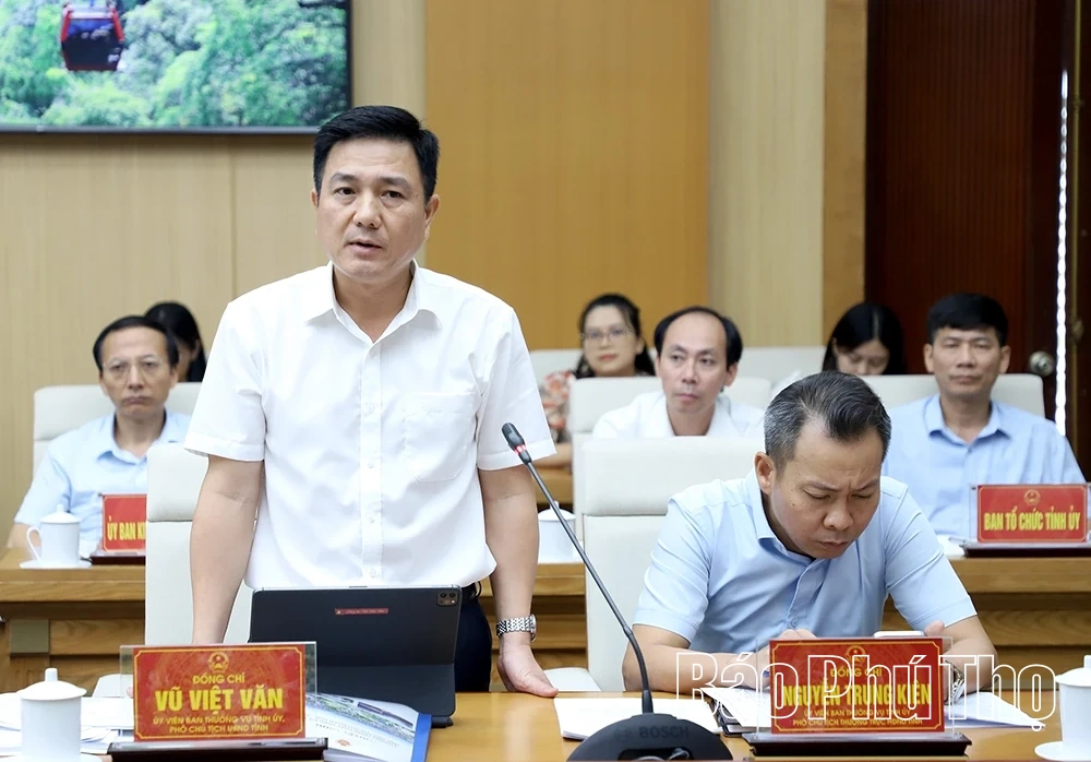 Chuyển đổi mạnh mẽ tư duy từ “quản lý” sang “quản trị”