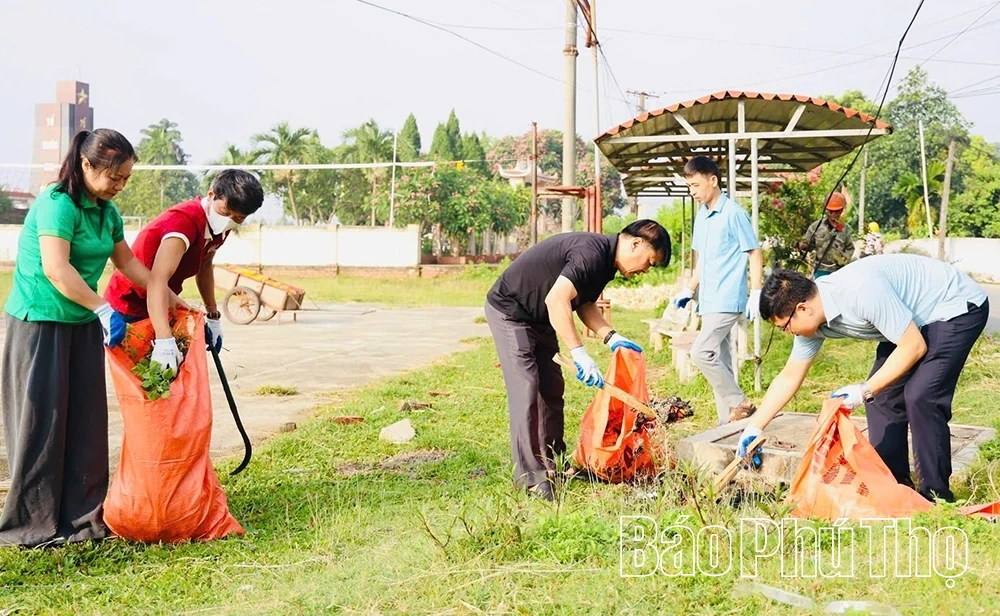 Đồng loạt ra quân hưởng ứng phong trào “Toàn dân chung tay bảo vệ môi trường, vì một Việt Nam sạch, đẹp”