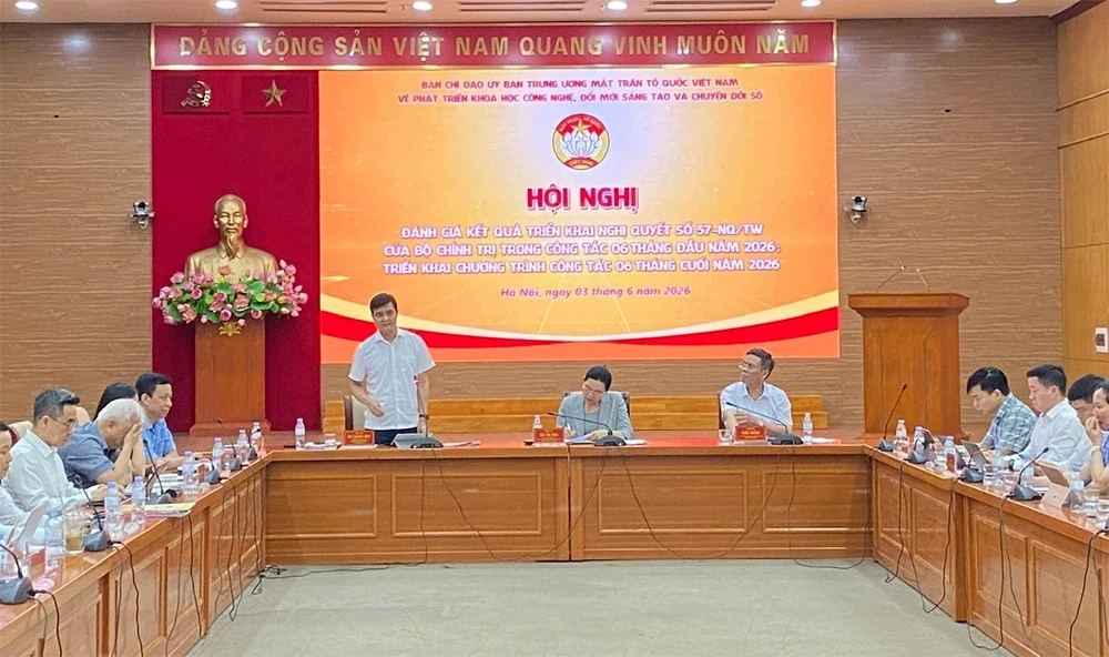 Dứt khoát không nhận văn bản giấy trong hệ thống MTTQ