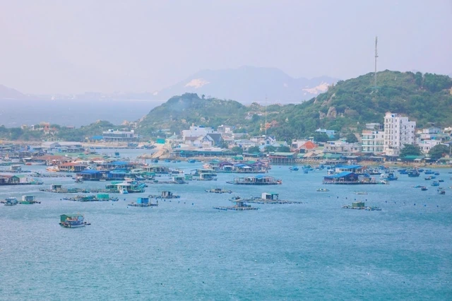 Khánh Hòa cấm tour du lịch đến đảo Bình Ba, Bình Hưng