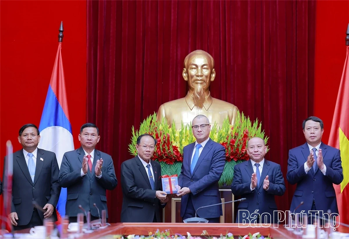 Strengthening the Special Friendship and Promoting Comprehensive Cooperation between Phu Tho and Luang Namtha