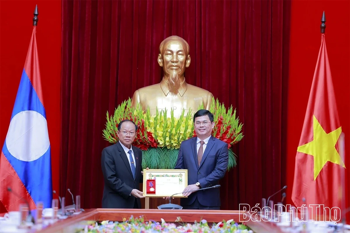 Strengthening the Special Friendship and Promoting Comprehensive Cooperation between Phu Tho and Luang Namtha