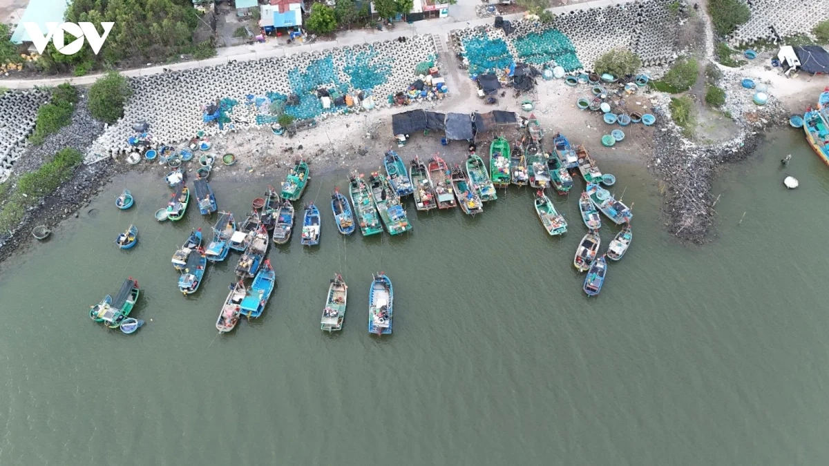 Biển Lộc An: Vẻ đẹp thanh bình của nàng tiên say giấc bên bờ đại dương