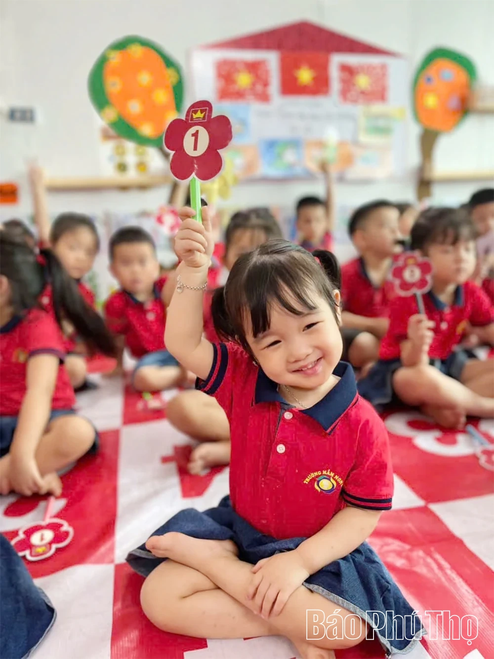 “Chìa khóa” hội nhập cho thế hệ trẻ