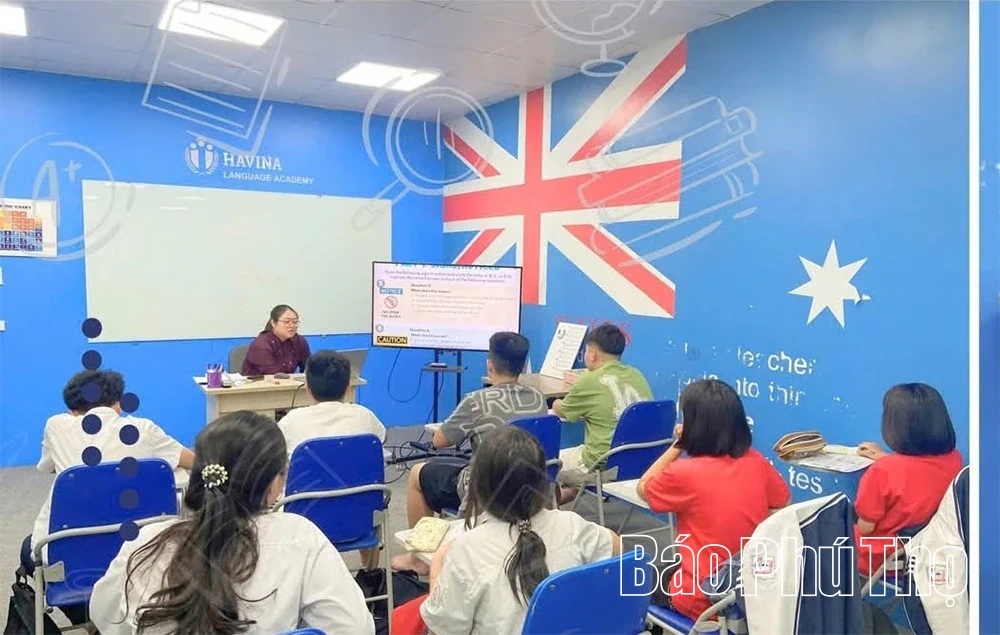 “Chìa khóa” hội nhập cho thế hệ trẻ