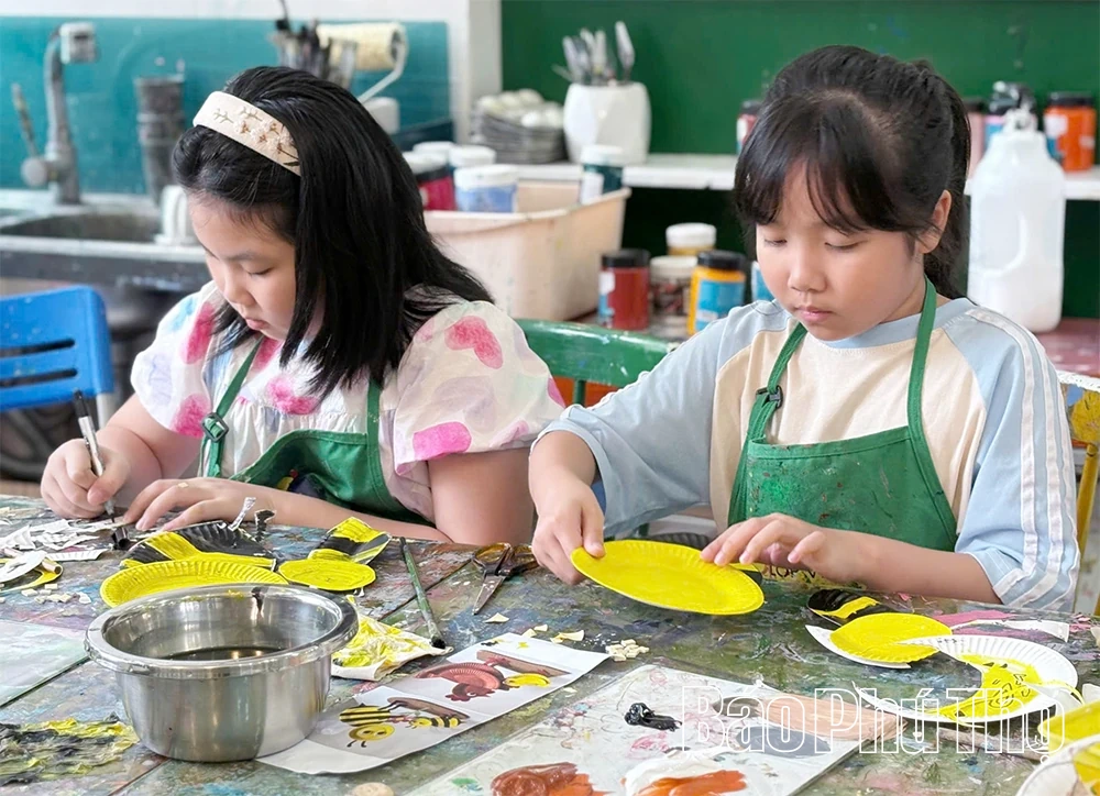 Sáng tạo từ vật liệu tái chế