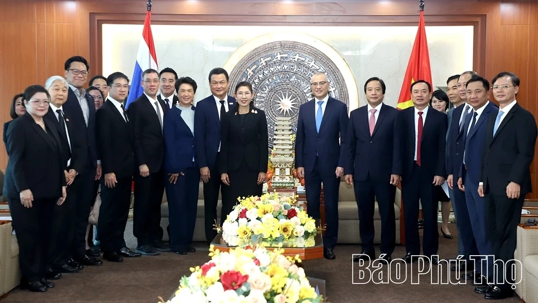 Phu Tho Provincial Party Secretary Receives the Ambassador of the Kingdom of Thailand to Vietnam