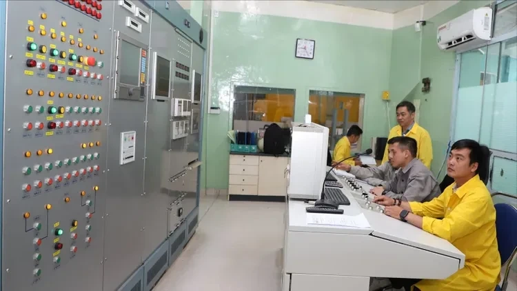Tiếp nối giấc mơ “ngọn lửa xanh”