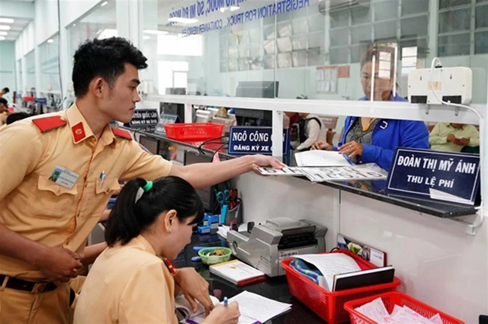 6 trường hợp bắt buộc phải đổi đăng ký xe, biển số xe năm 2026, các lái xe cần lưu ý