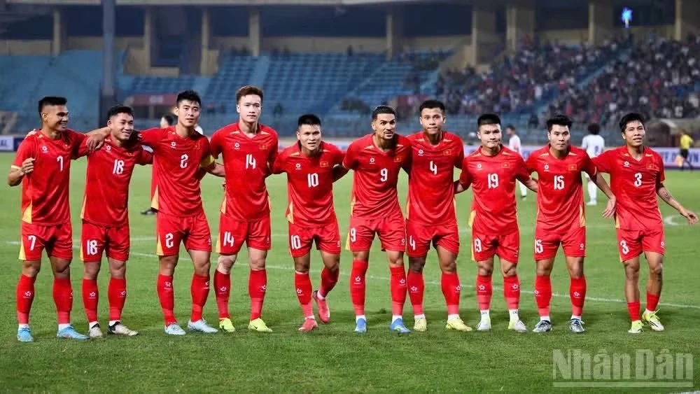Đội tuyển Việt Nam hội quân với lực lượng mạnh