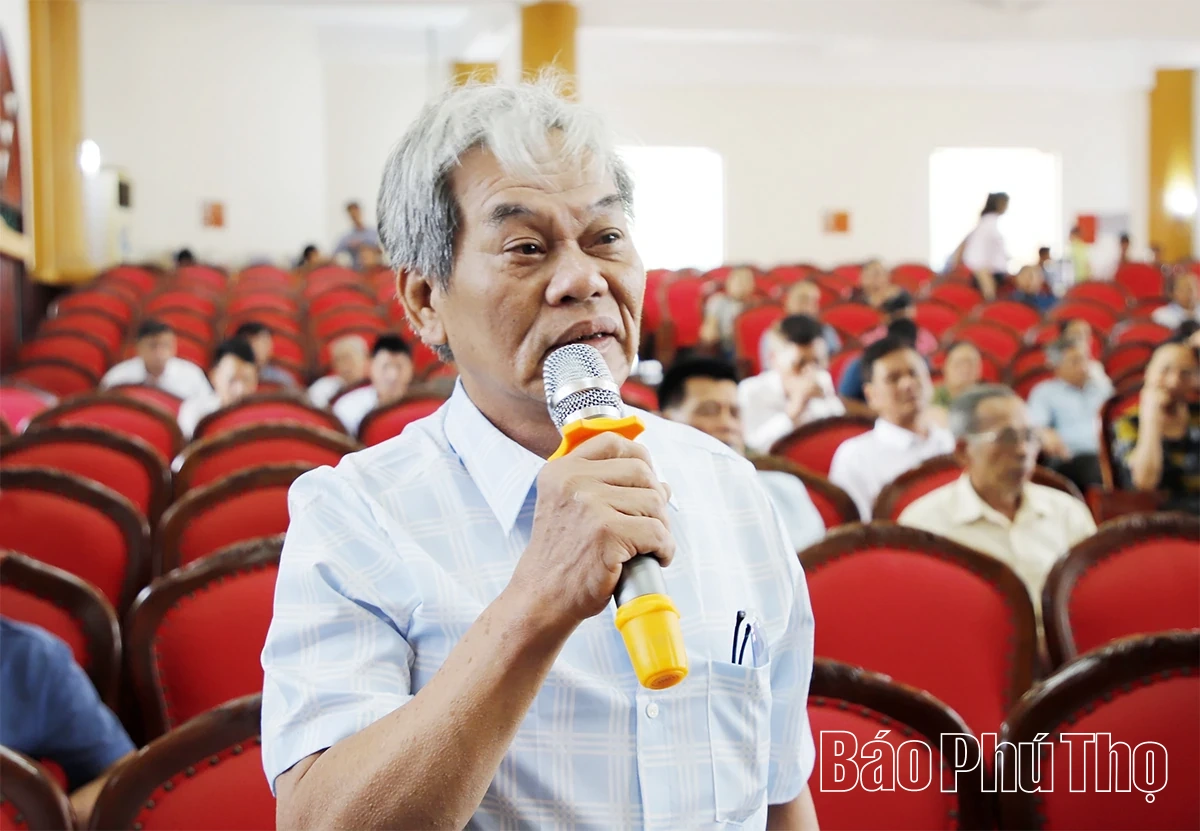 Tổ đại biểu số 14 HĐND tỉnh tiếp xúc cử tri phường Kỳ Sơn và xã Thịnh Minh