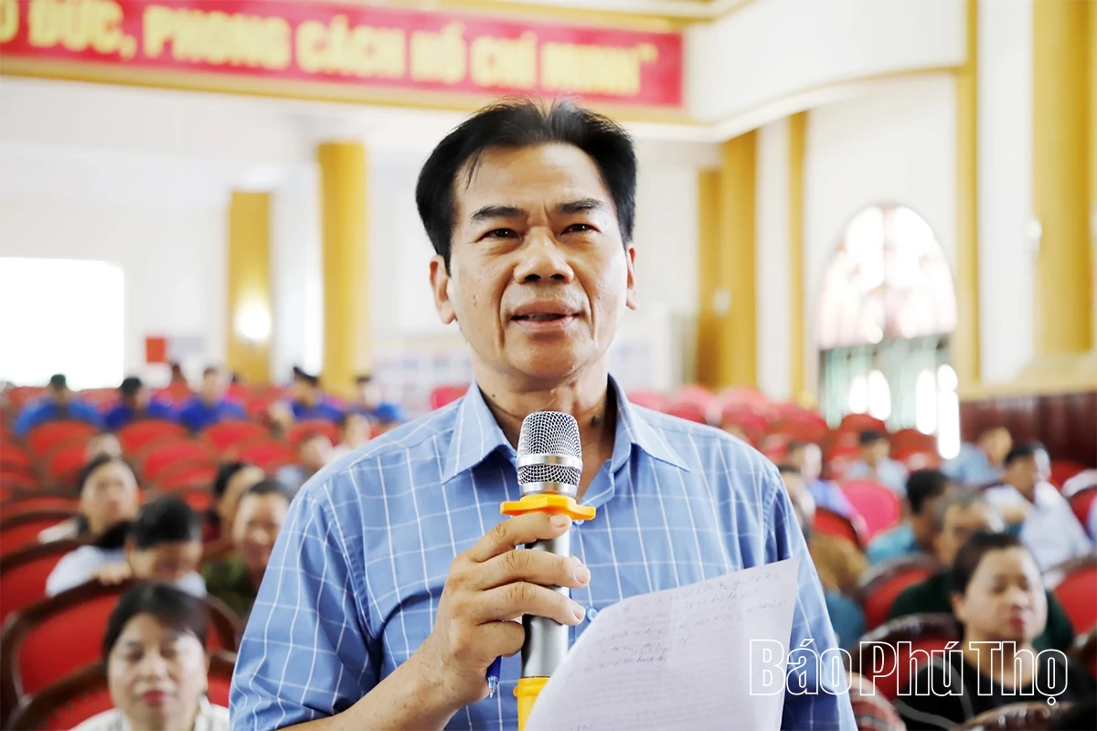 Tổ đại biểu số 14 HĐND tỉnh tiếp xúc cử tri phường Kỳ Sơn và xã Thịnh Minh