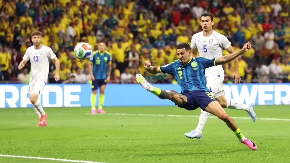 Colombia đánh bại Uzbekistan trong ngày trở lại World Cup