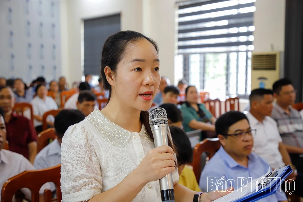 Tổ đại biểu số 15 HĐND tỉnh tiếp xúc cử tri 7 xã khu vực Cao Phong, Kim Bôi