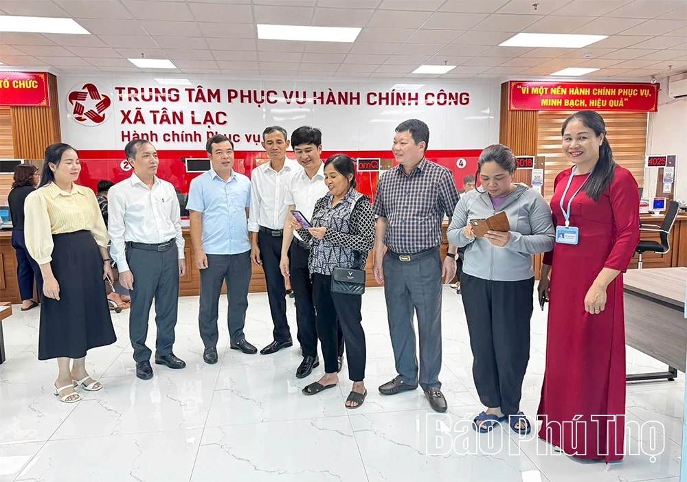 Khi AI trở thành... “cán bộ một cửa”