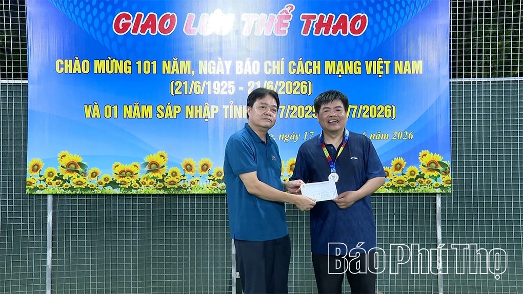 Giao lưu thể thao chào mừng Ngày Báo chí Cách mạng Việt Nam